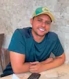 Avatar circular de rosto de paciente feminina sorrindo